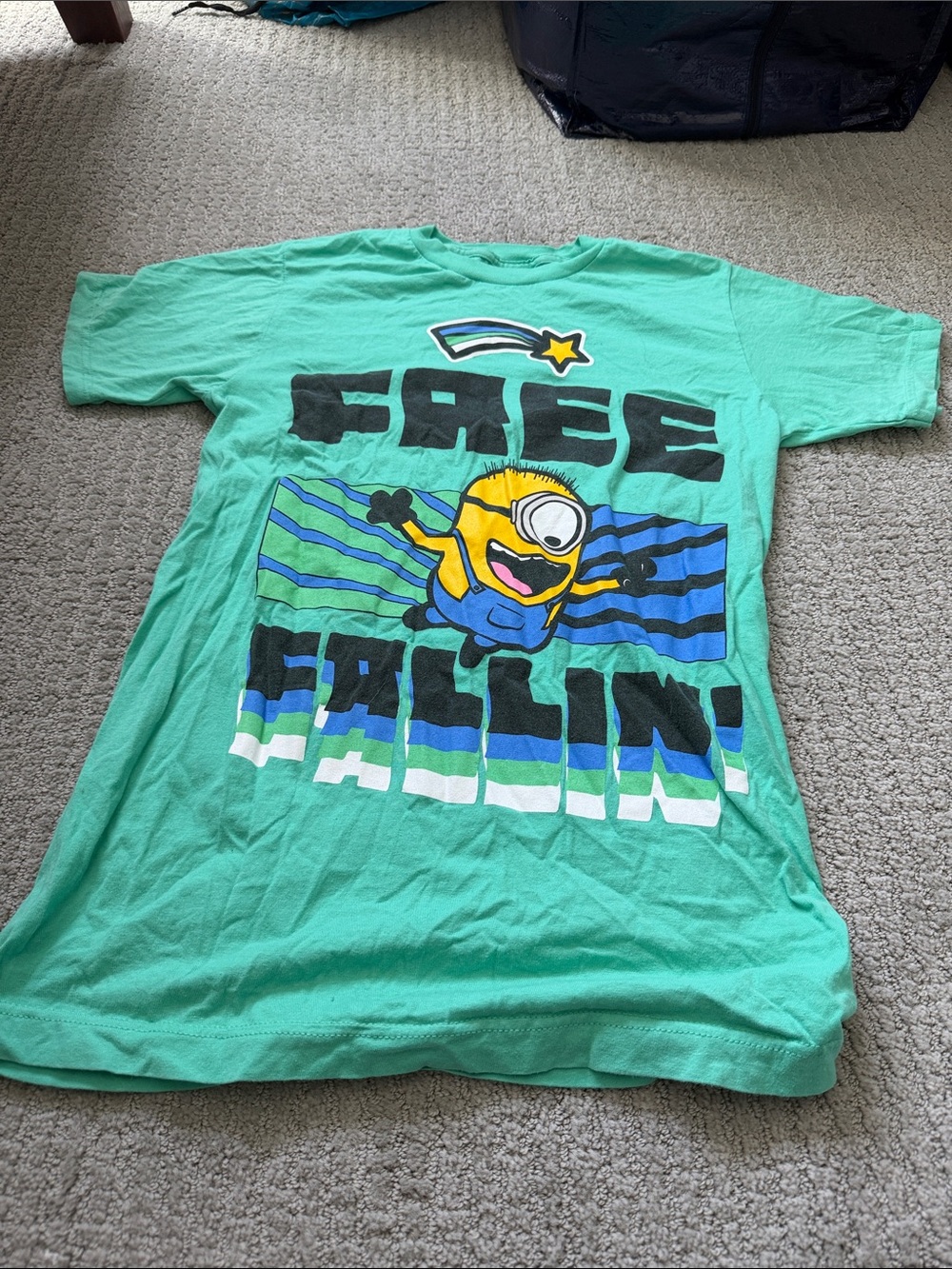 Universal Kids Mint Green Minion 'Free Fallin'' Graphic Tee
